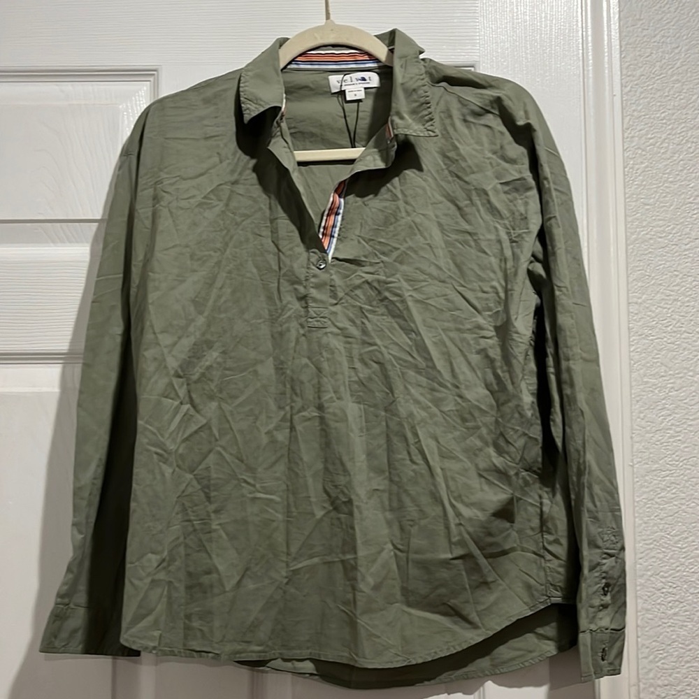 Velvet by Graham and Spencer Top Size S